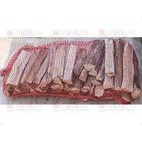 Дубовые дрова в вязанках