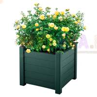 Красивое кашпо из древесно-полимерного композита