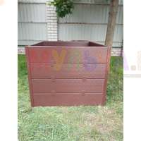 Компостер из современных материалов стилизованный под дерево