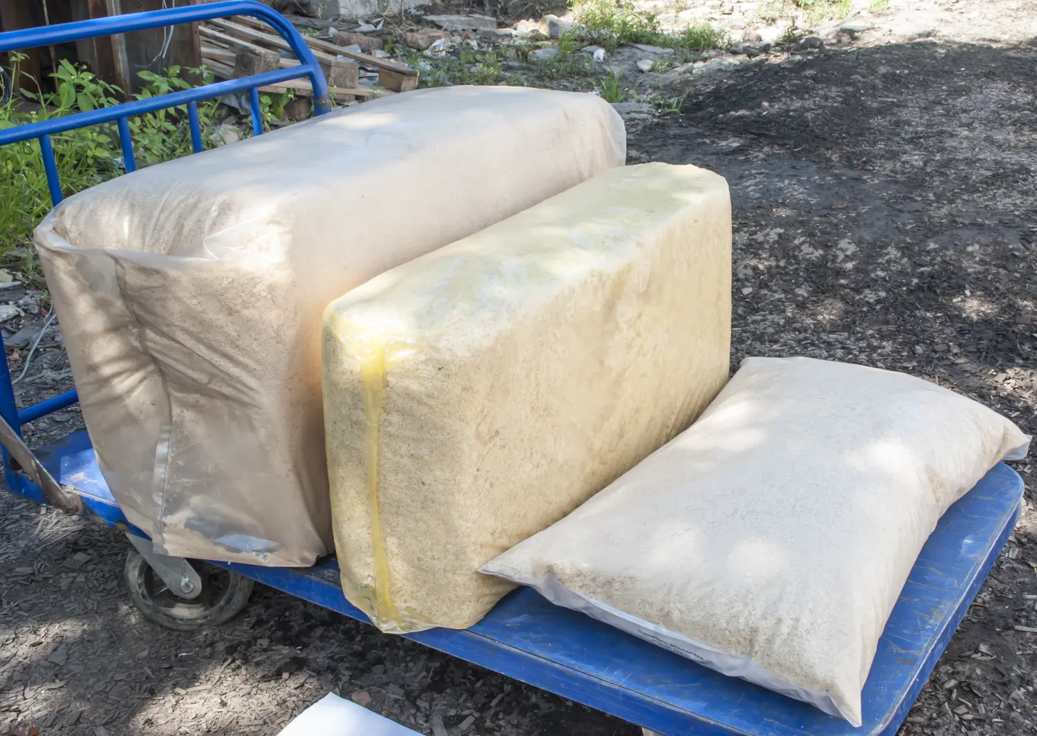 Стружка с опилками сосна, брикет прессованный Большой , ~24-26 кг