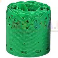 Оформить грядку или клумбу можно очень быстро при помощи пластикового бордюра