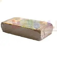 Прессованный торф в брикетах - удобный материал для улучшения структуры грунта