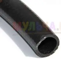 С надежным шлангом для полива ухаживать за огородом будет проще